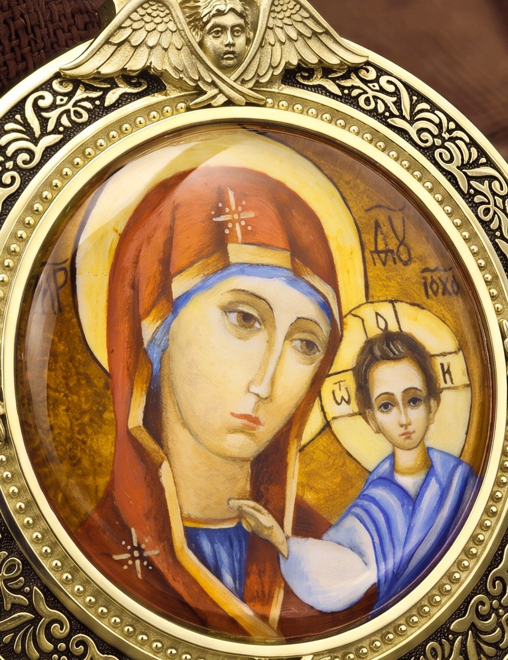 Образок из лимонного золота 585 пробы с эмалью и иконописью