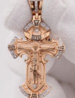 Крест из золота 585 пробы с бриллиантами