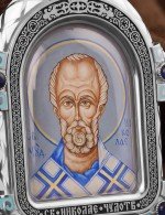 Образок из белого золота 585 пробы с эмалью и иконописью