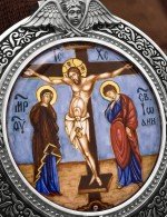 Образок из белого золота 585 пробы с эмалью и иконописью