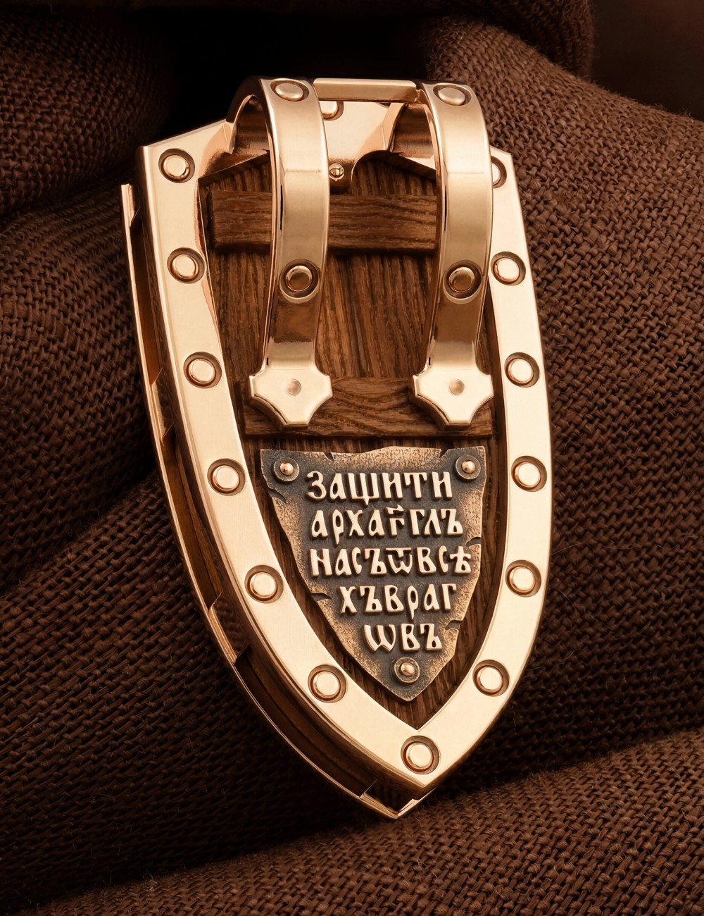 Образок из золота 585 пробы с деревом груши