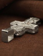 Крест из белого золота 585 пробы
