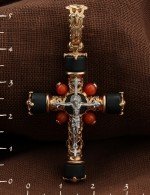 Крест из золота 585 пробы с ониксом и кораллом