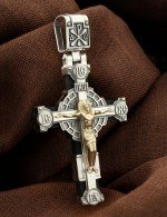 Крест из серебра 925 пробы и золота 585 пробы с эбеновым деревом
