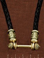 Гайтан кожаный с золотом 585 пробы