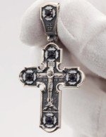 Крест из серебра 925 пробы с эмалью и сапфиром