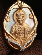 Образок из золота 585 пробы с бриллиантами и перламутром