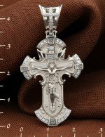 Крест из белого золота 585 пробы с бриллиантами