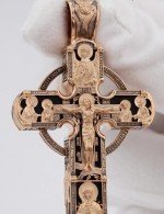 Крест из золота 585 пробы с эбеновым деревом