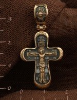 Крест из золота 585 пробы