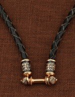 Гайтан кожаный с золотом 585 пробы