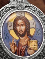 Образок из белого золота 585 пробы с эмалью и иконописью