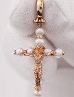 Крест из золота 585 пробы с жемчугом