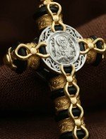 Крест из лимонного золота 585 пробы с ониксом