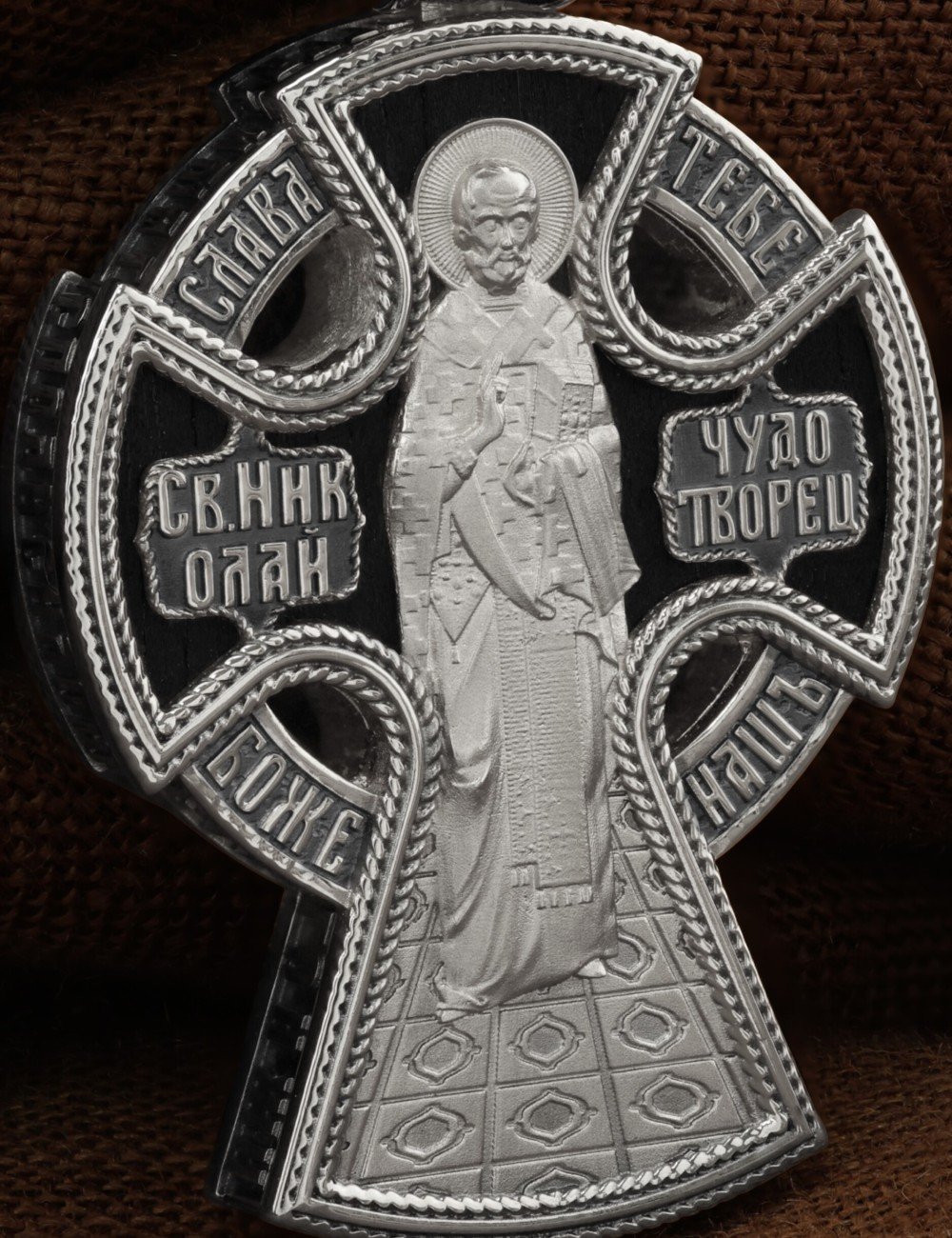 Крест из белого золота 585 пробы с эбеновым деревом