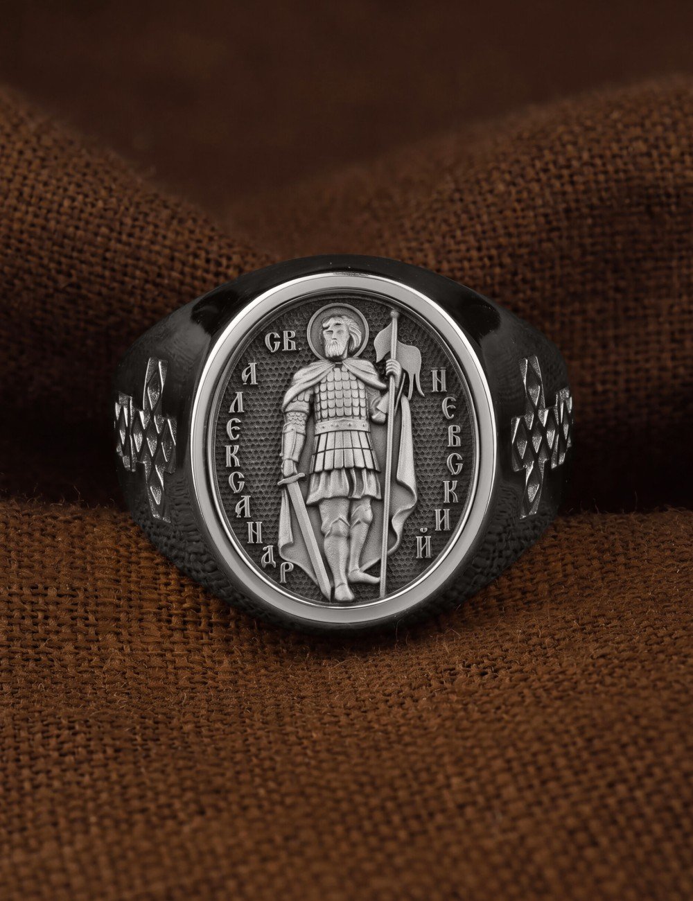 Кольцо из белого золота 585 пробы