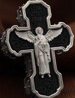 Крест из белого золота 585 пробы с эбеновым деревом