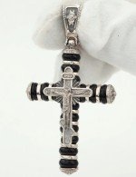 Крест из серебра 925 пробы с ониксом