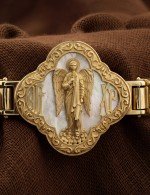 Браслет с золотом 585 пробы и перламутром