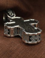 Крест из серебра 925 пробы и золота 585 пробы с эбеновое дерево