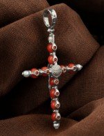 Крест из белого золота 585 пробы с жемчугом и кораллом